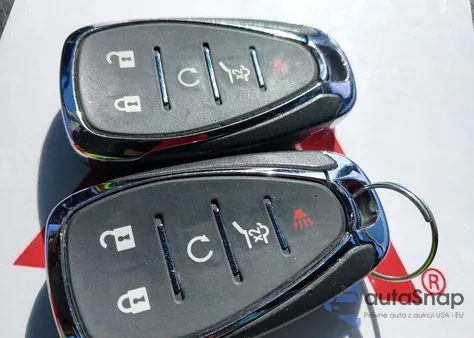 2021 Chevrolet Traverse Fwd Lt Cloth z USA, uszkodzony, nr VIN 1GNERGKW0MJ178309